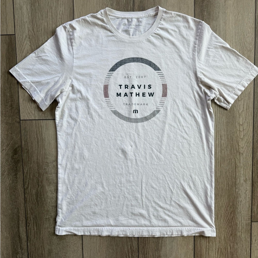 Travis Mathew Men’s Large White Logo Tee
